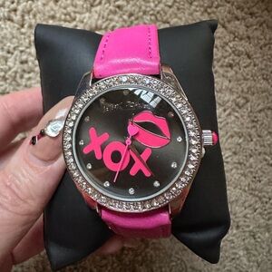 SOLD NIB Betsey Johnson Pink Kiss Watch 💋